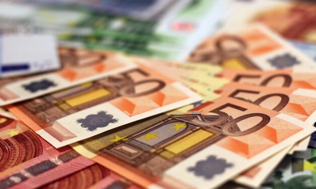 Szerbia az Egységes Euró Fizetési Övezet tagja lett