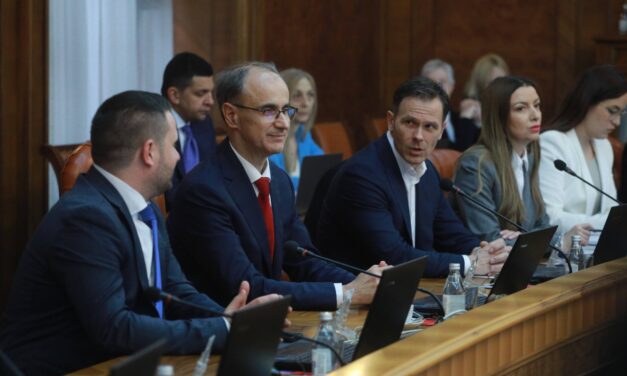 Megtartotta első ülését az új kormány
