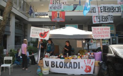 Tizenharmadik napja tart a blokád a köztévénél