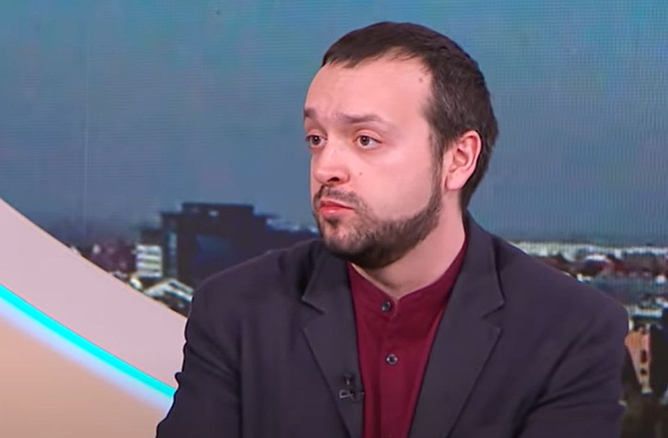 Politológus: Vučić számára a választások kiírása 13 év után most először nem opció