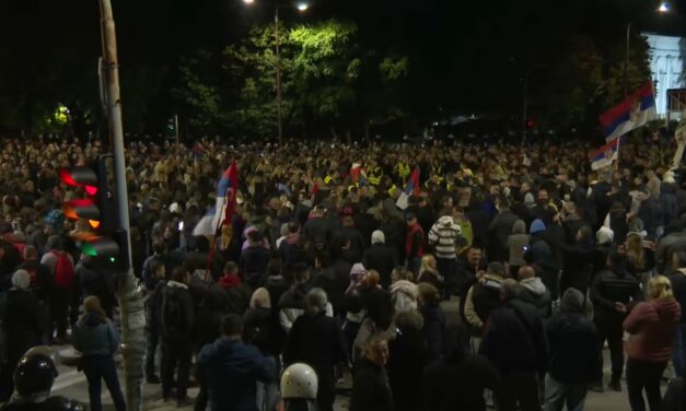 Fenyegető rendőri jelenlét Kúlán