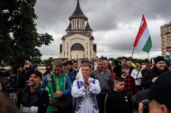 „Az RMDSZ-nek legkésőbb kormányváltáskor muszáj lesz közelednie Magyar Péterhez”