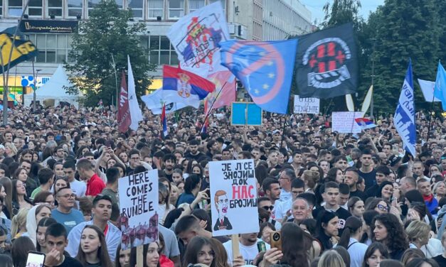 Čačaki tüntetés: Szerbia szabadságra, igazságra és az itt élők egyenlőségére vágyik
