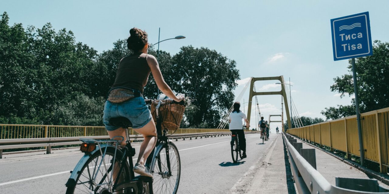 <span class="entry-title-primary">Tekerj velünk az irodalomba!</span> <span class="entry-subtitle">Érkezik a Tricikli Mozgó Irodalmi Fesztivál Magyarkanizsára</span>