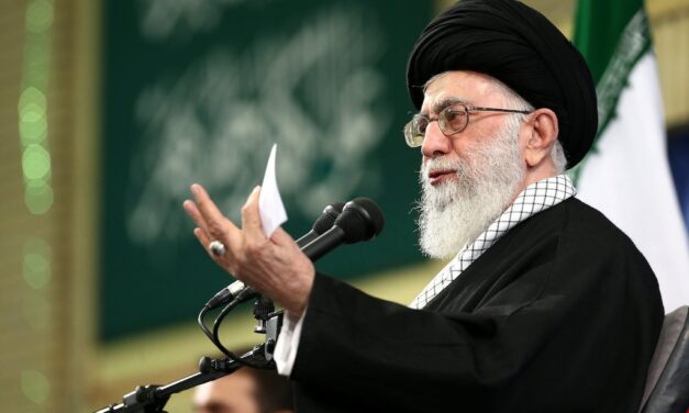 Irán bejelentette, hogy legyőzte Amerikát és a cionistákat
