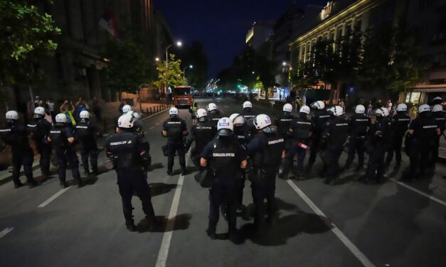 Belügyminisztérium: A blokádok törvénytelenek, a rendőrség feljelentéseket tesz majd