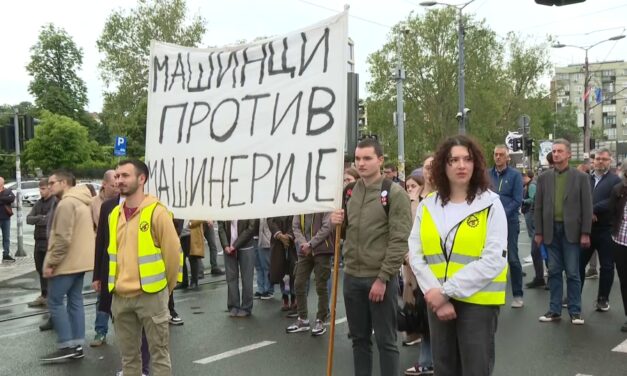 Kormányzati járművel mentek a verőlegények a Gépészeti Karhoz?!
