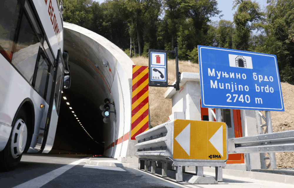 „Nincs semmiféle ügyelet az alagút előtt!”