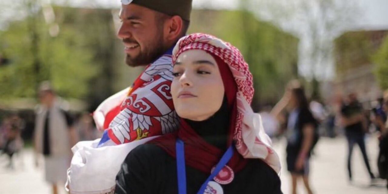 <span class="entry-title-primary">A jugoszláv háború traumáinak „ápolása“</span> <span class="entry-subtitle">A Családi Kör szeptemberi számát szemléztük</span>