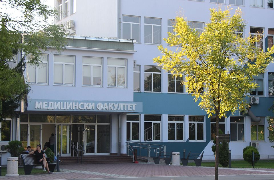 Megkapják elmaradt bérüket azok a felsőoktatási dolgozók, akik pótolták az órákat és a vizsgákat