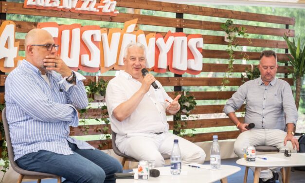 Parászka: Kelemen Hunor ennyi erővel a Piroskát és a Farkast is elmesélhette volna