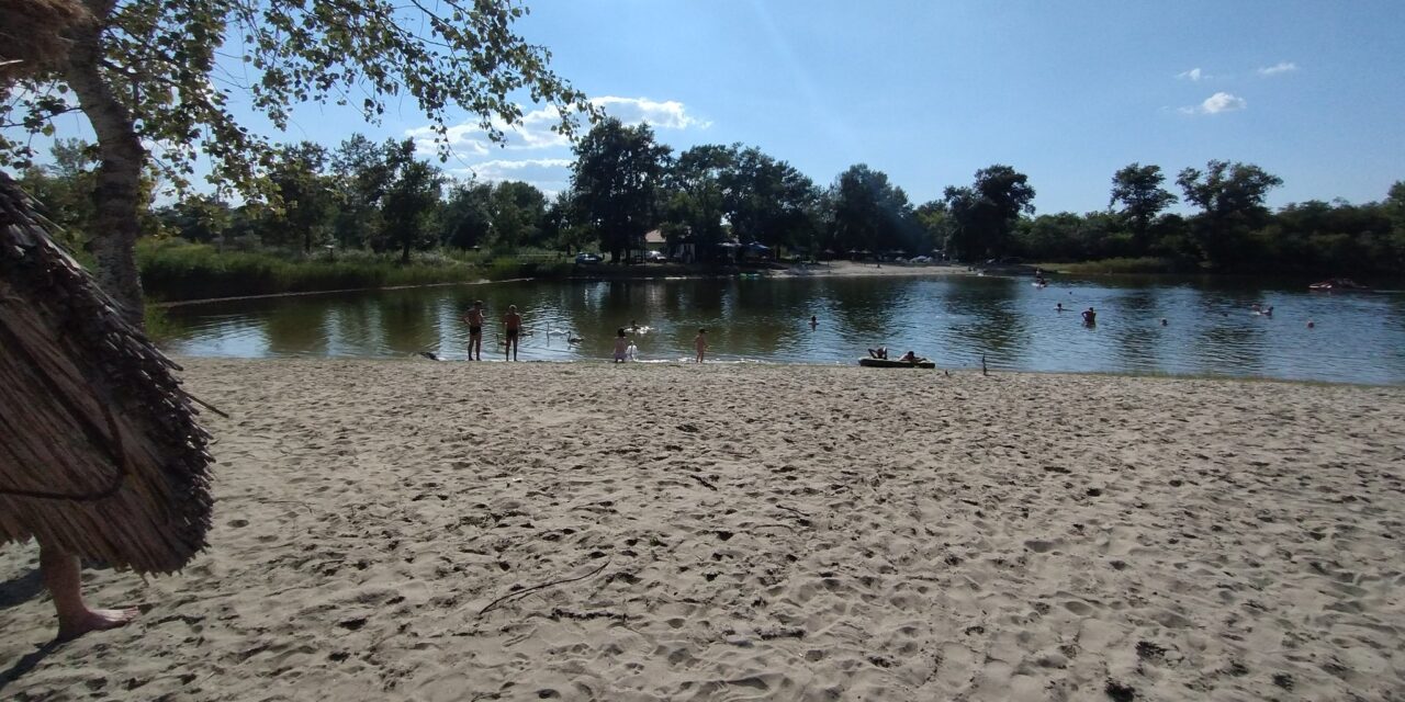 Holttestet találtak Gombosnál a tóban