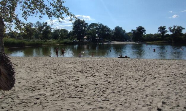 Holttestet találtak Gombosnál a tóban