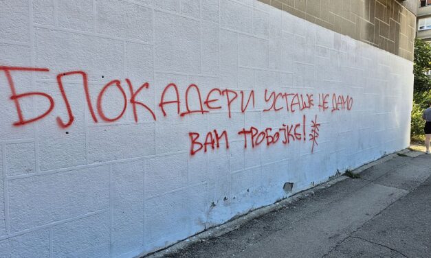 Ismét gyűlölködő feliratok jelentek meg a Limánon