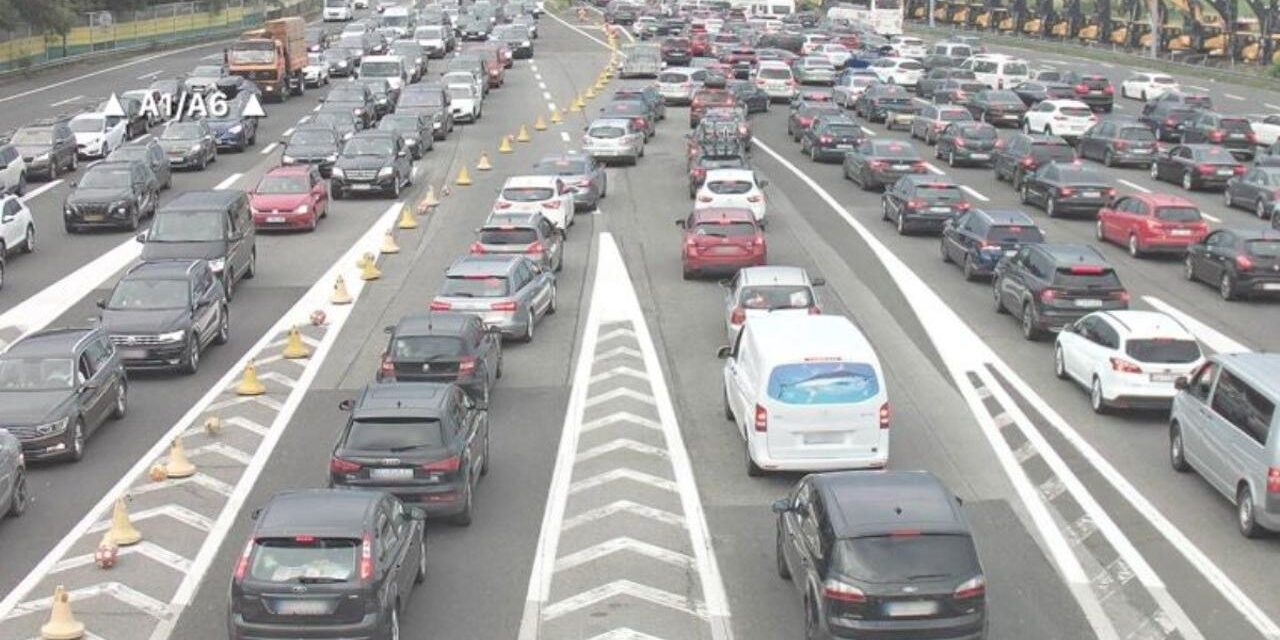 A rendőrök nélkül elmaradt volna a nyaralás