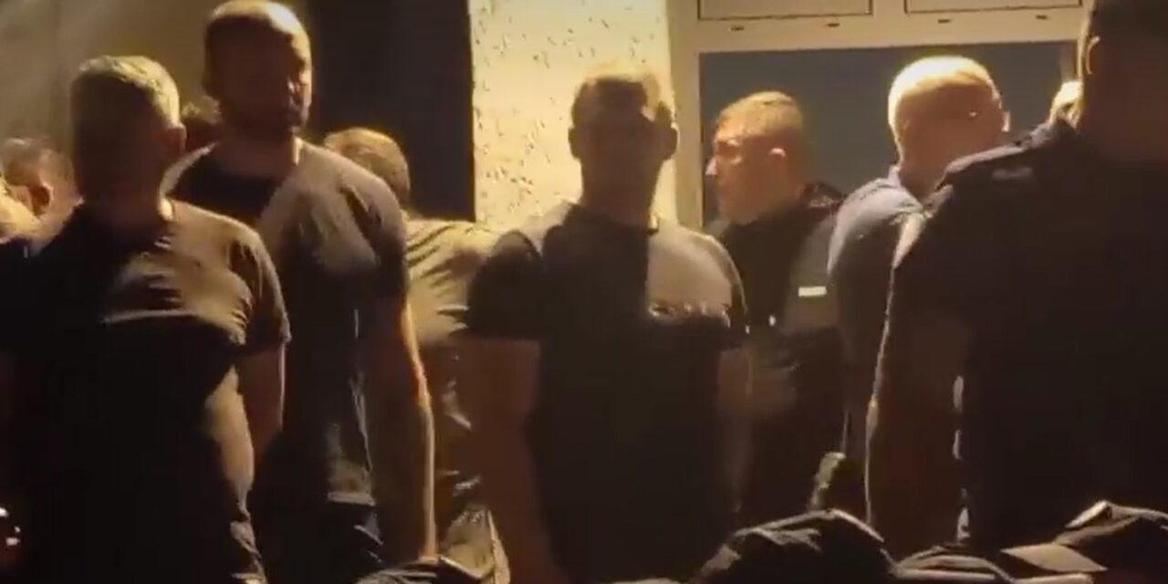 A rendőrség választotta szét a lakosságot és a haladó aktivistákat Kúlán