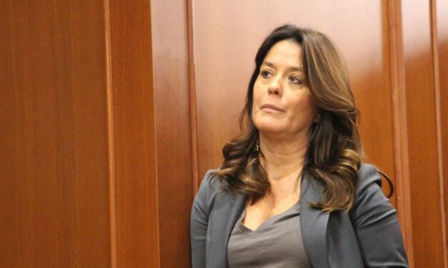 Az elnök tanácsadója a négyezer eurós táskáról: Becsületes úton kerestem meg az árát