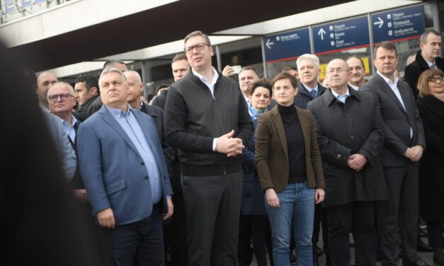 Vučić: Legkésőbb április közepéig elindul a Belgrád–Budapest gyorsvonat
