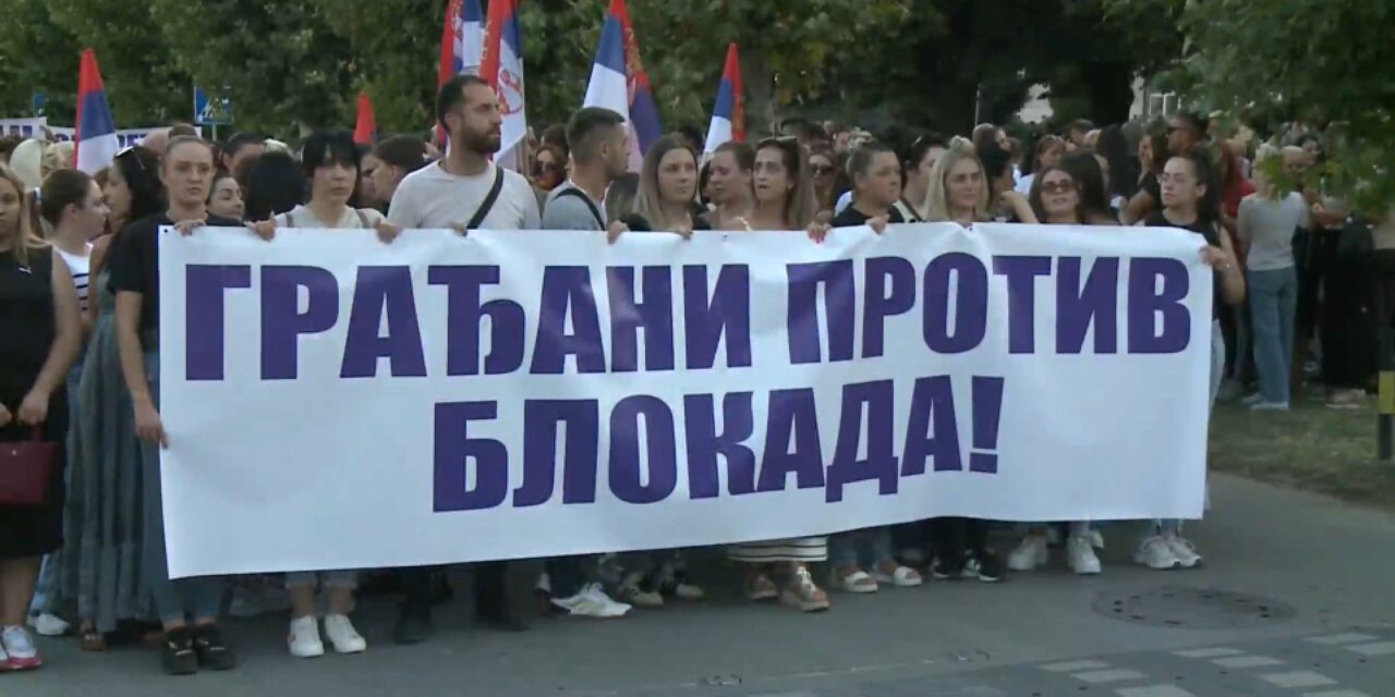 Déli Fiatalok: A haladópárti gyűlésekre kényszerítéssel, megvesztegetéssel viszik az embereket