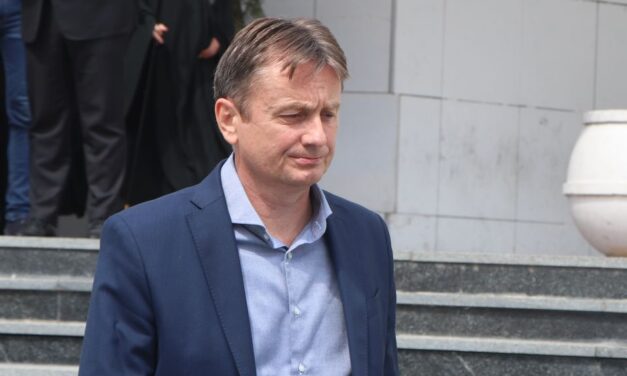 A miniszter szektásoknak nevezte a tiltakozó egyetemistákat