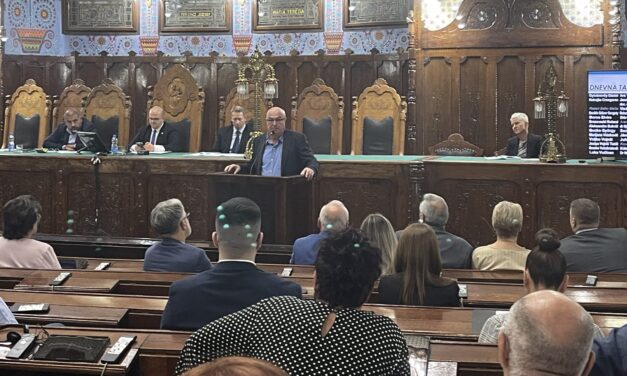 Vojnić: Nem helyezzük vissza az óvónőket és kész