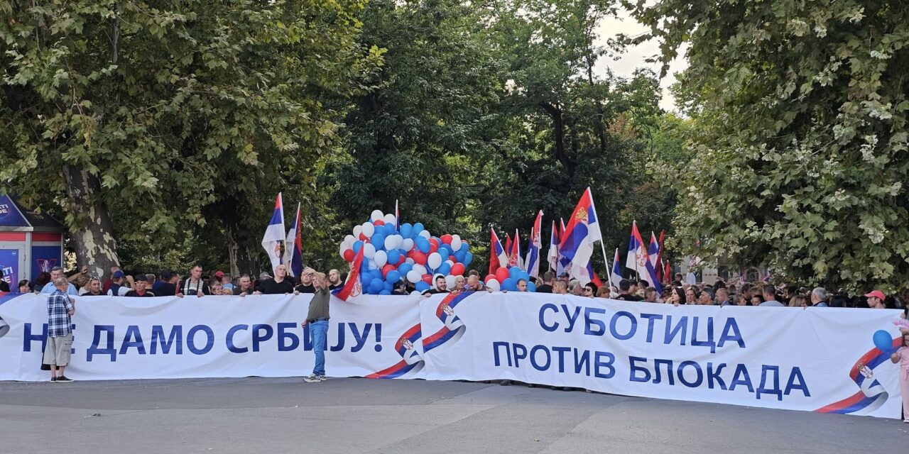 Akadémiai Plénum: Vučić a korábbi kudarcok miatt lemondott a blokádellenes gyűlésekről