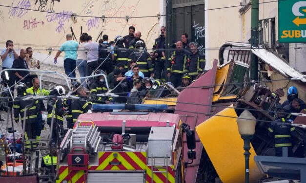 Halálos tömegszerencsétlenség történt Lisszabonban