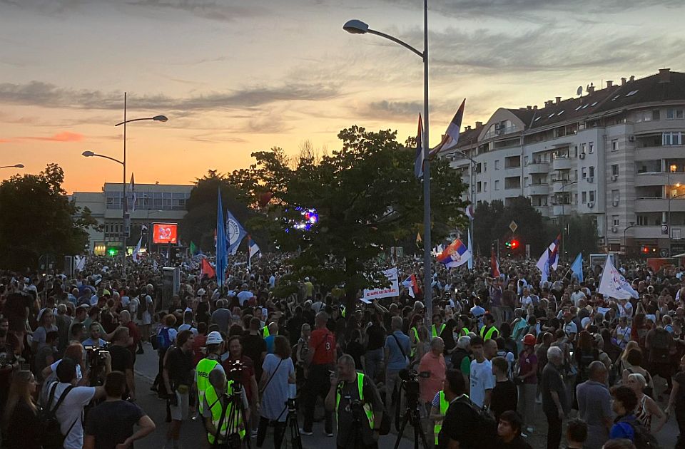 „Felháborodottak és dühösek vagyunk”