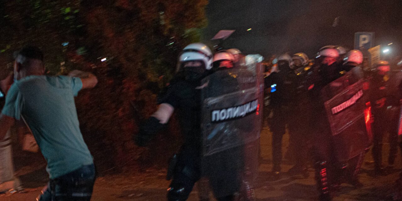 VMDK: A VMSZ hallgatása is legitimálja a hatalom képmutató gyakorlatát