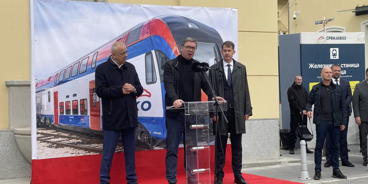 „Politikai performansz volt a vasút átadása Szabadkán”