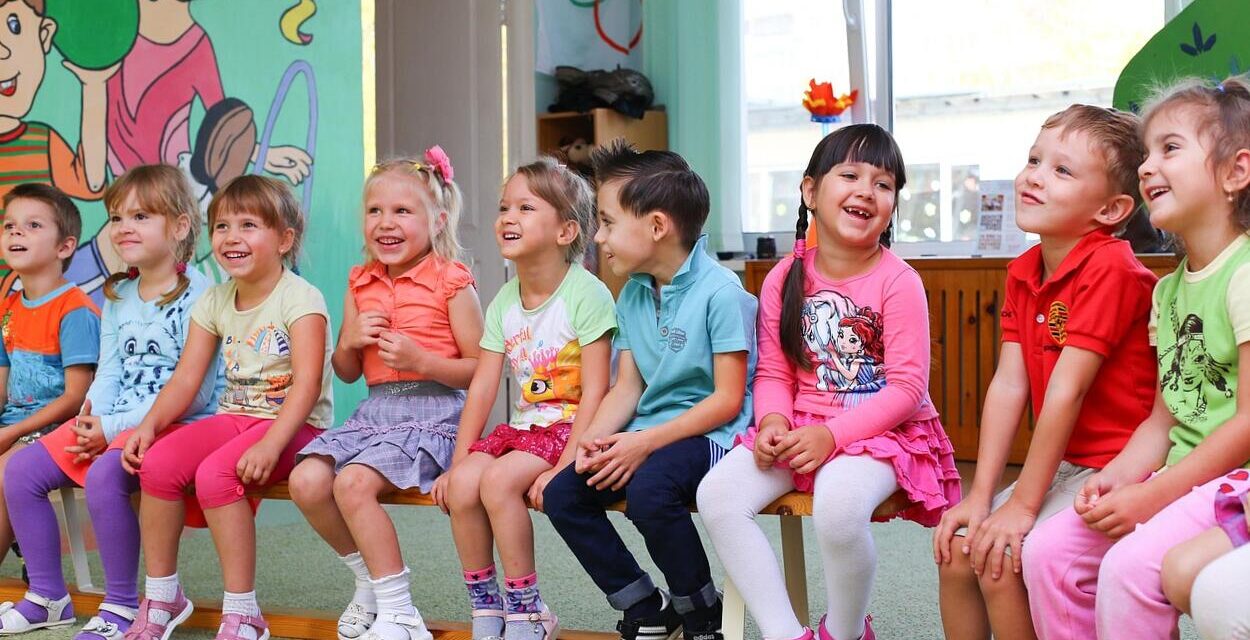 Új kedvenc a családi asztalnál: a játék, amely garantálja a nevetést és az izgalmat