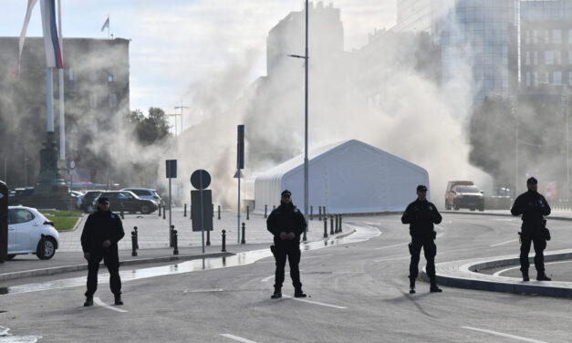 Lövöldözés előzte meg a tüzet Ćacilendben, sérült is van
