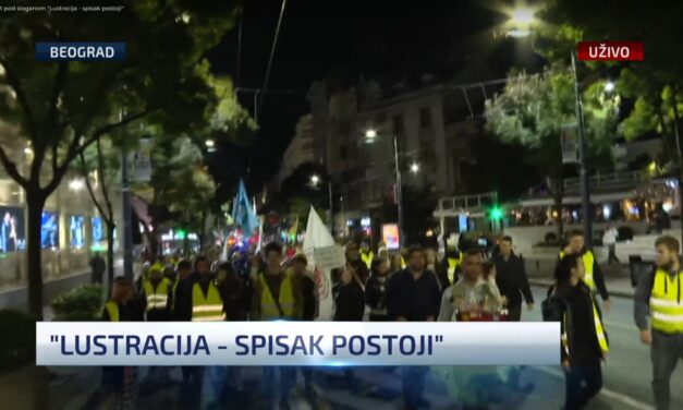 „Elszámoltatás – megvan a listánk!” – címmel tüntetnek a fővárosiak