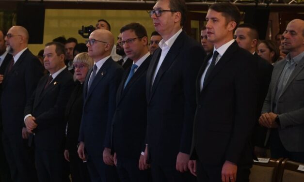 VMDK: A Vučić-Dačić-Pásztor kormány politikai és energetikai zsákutcába vezette az országot