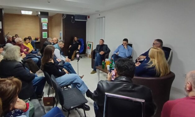 Európa, a szabad polgárok választása címmel tartottak nyilvános beszélgetést Szabadkán