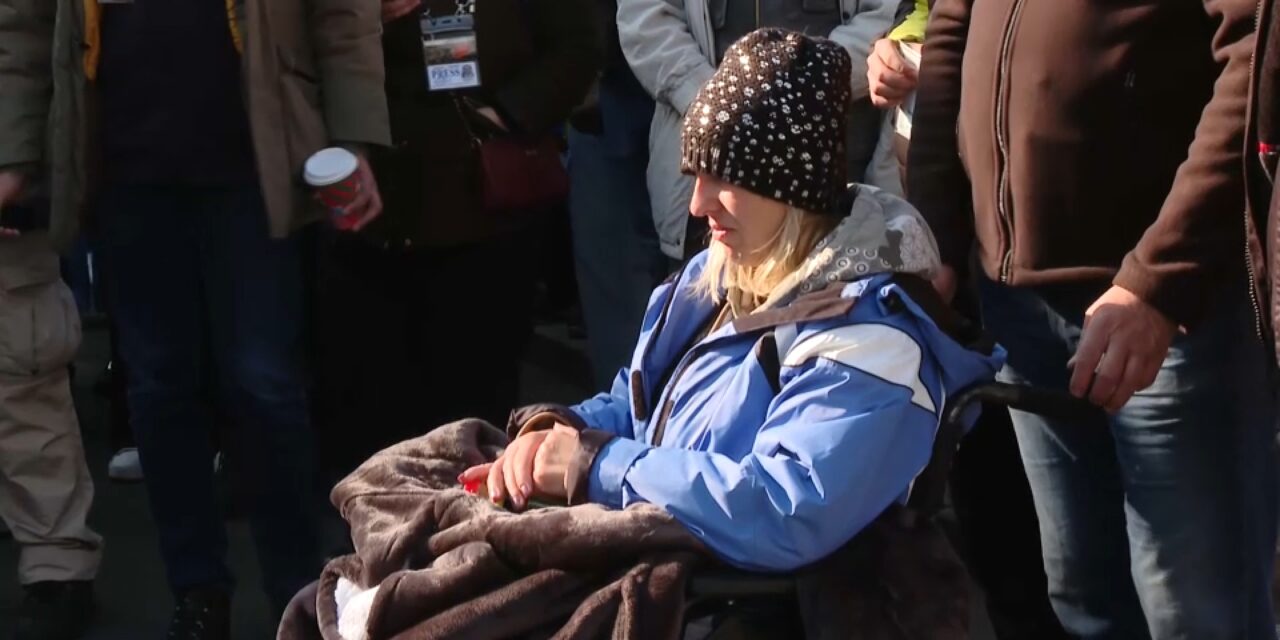 Dijana Hrka tizenharmadik napja éhségsztrájkol, Milomir Jaćimović is folytatja a tiltakozást