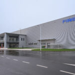 Kínaiak nyitottak gyárat Apatinban, elektromos autókhoz gyártanak alkatrészeket