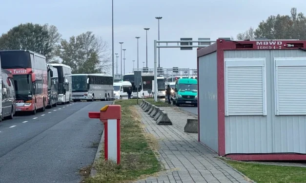 Rémálommá vált az ünnepi kirándulás a magyar határon