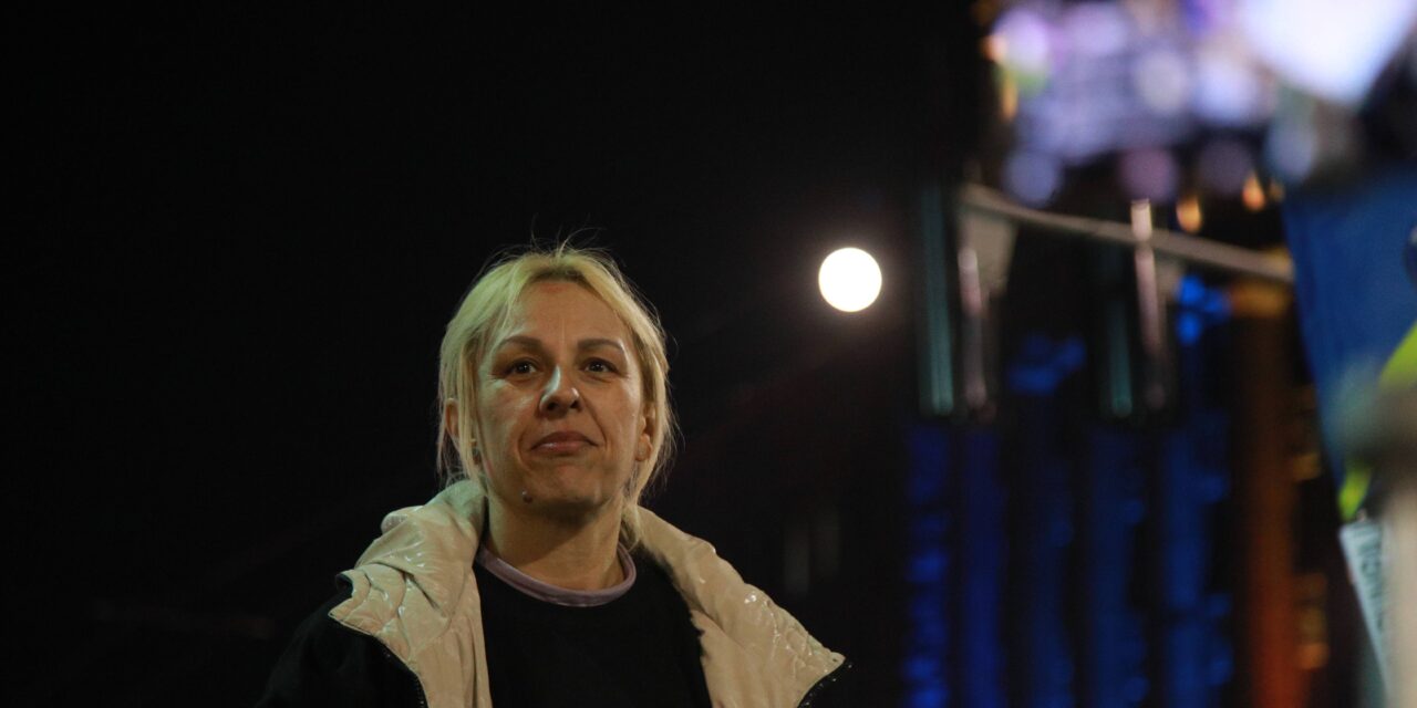 <span class="entry-title-primary">Egyre több a sátor is, amelyben Dijana Hrka támogatói éjszakáznak</span> <span class="entry-subtitle">Az Állatorvosi Kar hallgatói folytatják a kar teljes blokádját</span>