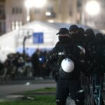 Ćacilend sátorlakói újabb incidenst provokáltak, nőket is megtámadtak (Videó)