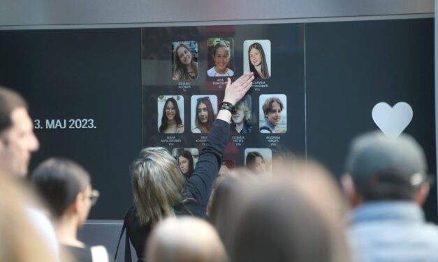 A Ribnikarban meggyilkolt gyerekek szülei is kiállnak Dijana Hrka mellett