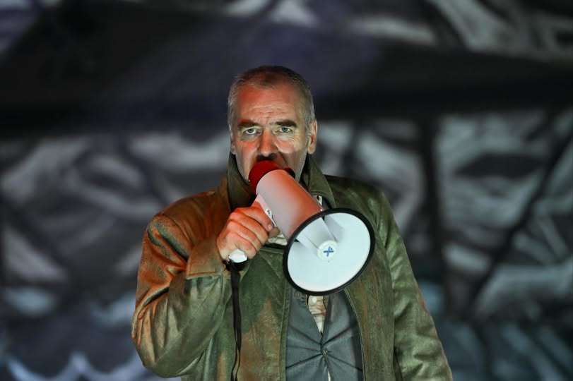 Új és izgalmas előadások a Zentai Magyar Kamaraszínházban