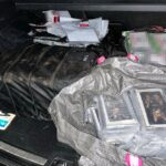 Nyolcvan kiló kokaint és egy mázsa füvet foglaltak le a belügyminisztérium nemzetközi akciója során